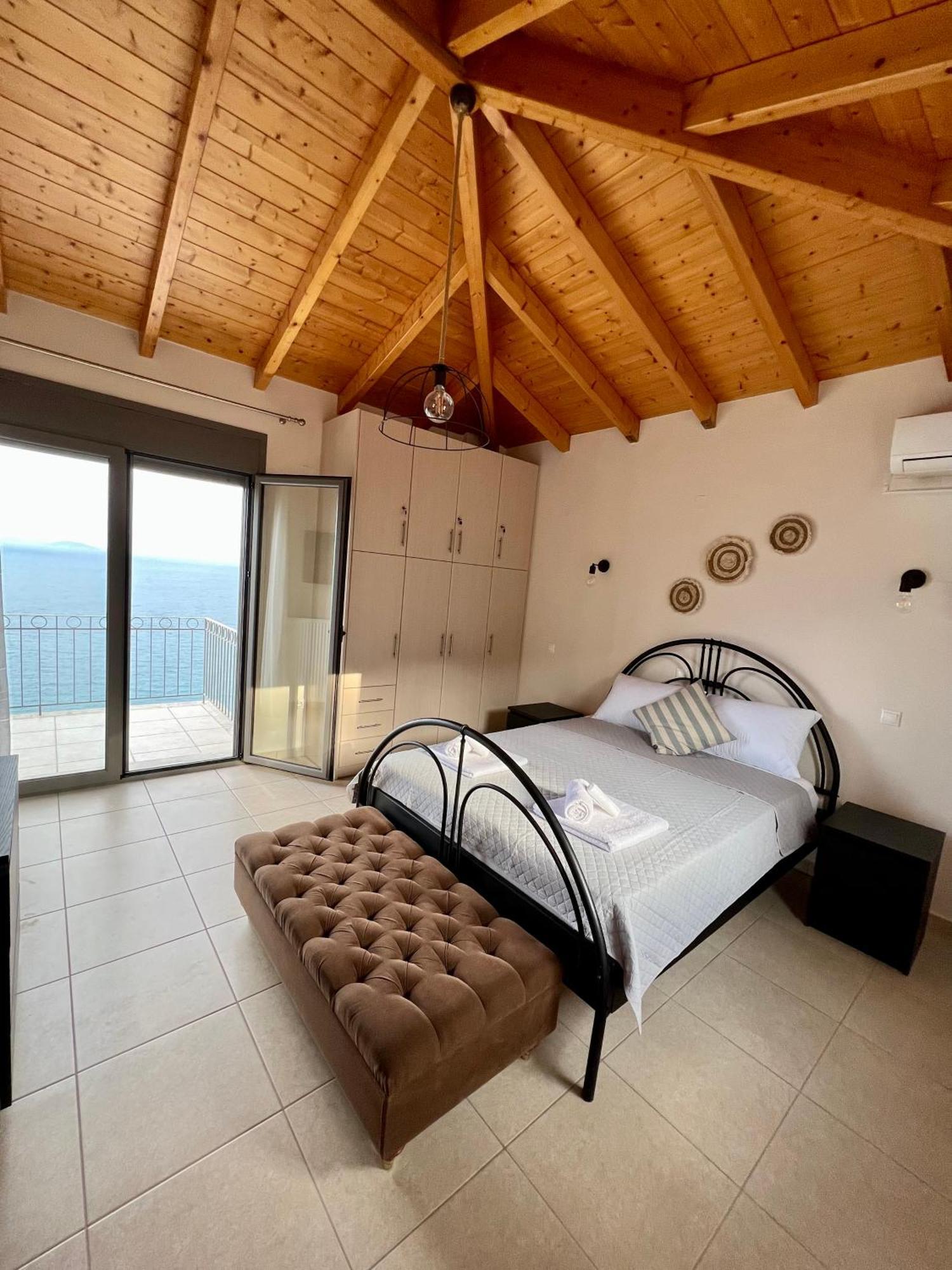 Vl Luxury Villa Kiveri Exterior photo