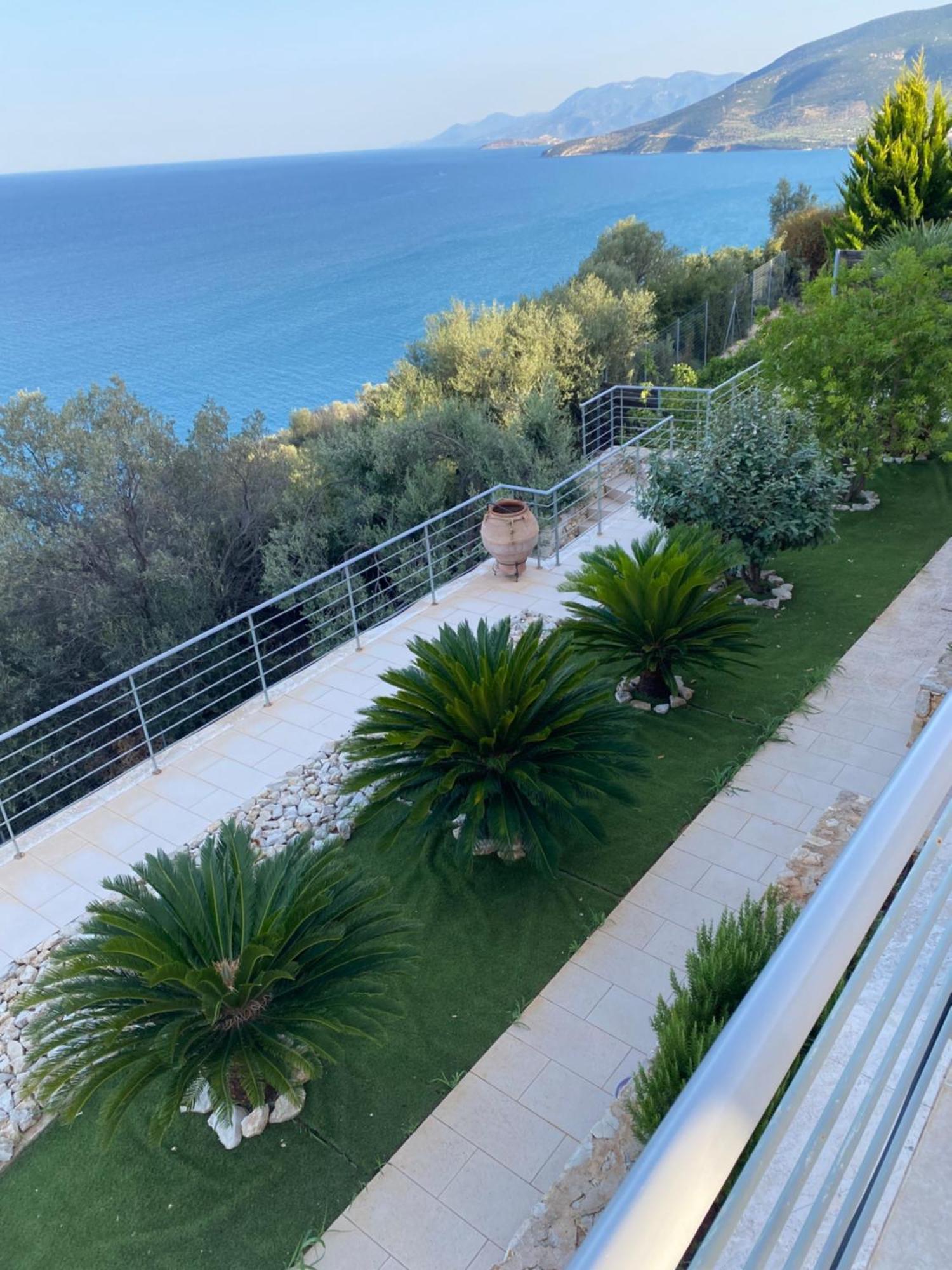 Vl Luxury Villa Kiveri Exterior photo