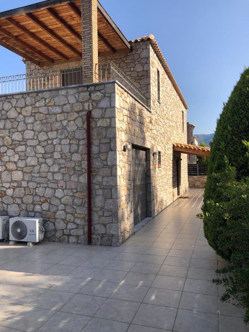 Vl Luxury Villa Kiveri Exterior photo